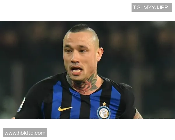 铁血硬汉足球巨星燃烧绿茵场谱写不屈斗志与荣耀传奇